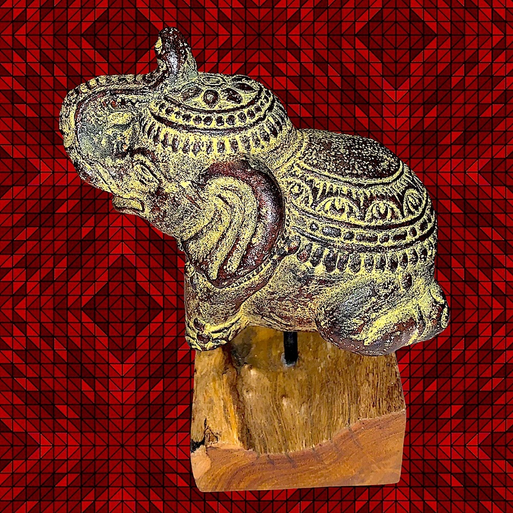 Elephant statue